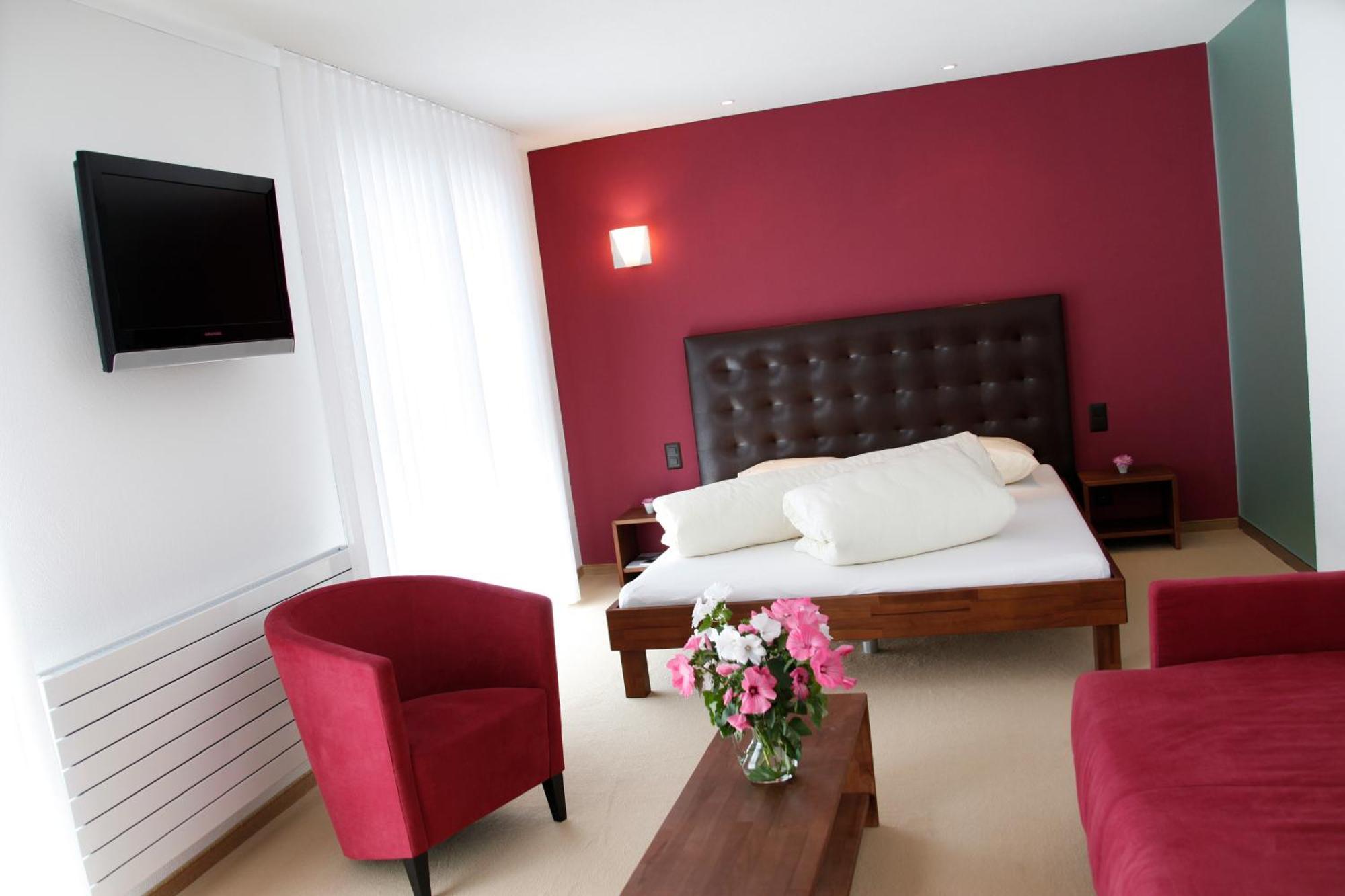 Hotel Swiss Heidi 3*